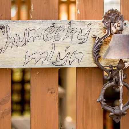 مزرعة للإقامة Chumecky Mlyn Stryckovice